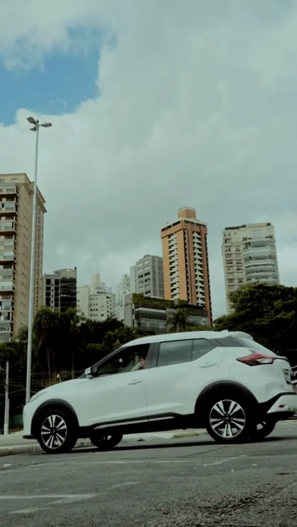 Nissan — Kicks